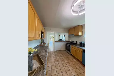 1049 104th Avenue, Oakland, CA 95355 - Photo 25