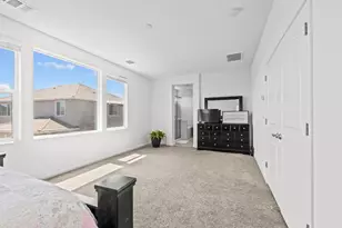 4024 Giarre Way, Sacramento, CA 95834 - Photo 23