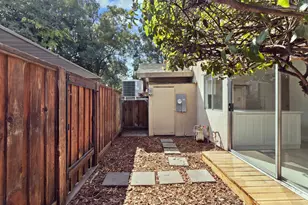 8605 La Riviera Dr, Sacramento, CA 95826 - Photo 27