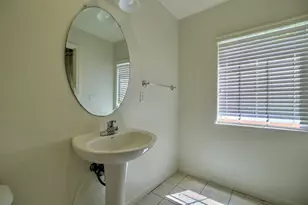 10845 Peony Pl Dr, Stockton, CA 95209 - Photo 9