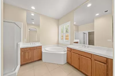 6384 Park Village Street, Sacramento, CA 95822 - Photo 21