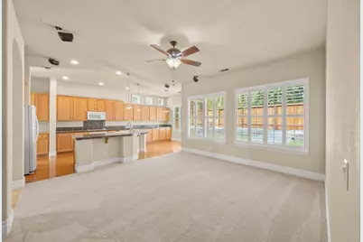 6384 Park Village Street, Sacramento, CA 95822 - Photo 11