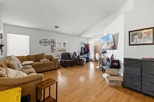 1645 Truckee Ln, Stockton, CA 95206 - Photo 5