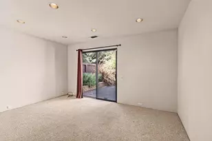800 Elmhurst Cir, Sacramento, CA 95825 - Photo 13