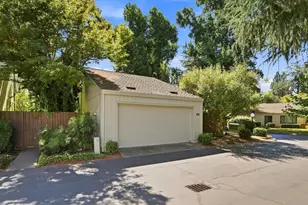 800 Elmhurst Cir, Sacramento, CA 95825 - Photo 45
