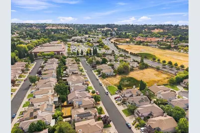 2810 Isle Street, Rocklin, CA 95765 - Photo 37