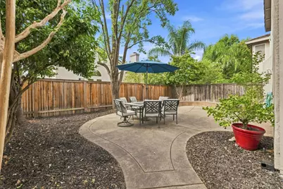 2810 Isle Street, Rocklin, CA 95765 - Photo 29