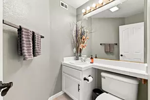 2810 Isle St, Rocklin, CA 95765 - Photo 15
