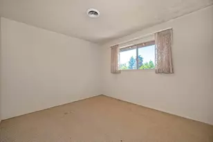 8975 Lanier Way, Sacramento, CA 95826 - Photo 27