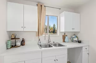 4359 W Cardiff Ave, Fresno, CA 93722 - Photo 5