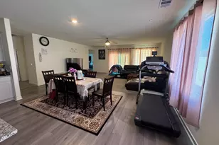 7817 Avacado Ln, Bakersfield, CA 93313 - Photo 9