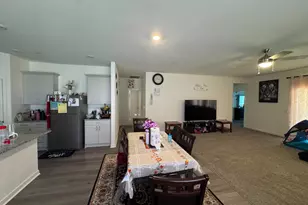 7817 Avacado Ln, Bakersfield, CA 93313 - Photo 7