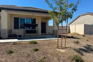 7817 Avacado Ln, Bakersfield, CA 93313 - Photo 3