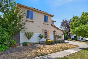 5325 Dunlay Dr, Sacramento, CA 95835 - Photo 3