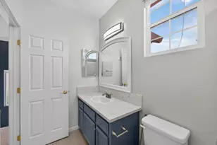 5325 Dunlay Dr, Sacramento, CA 95835 - Photo 31