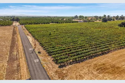 16205 Linn Road, Lodi, CA 95240 - Photo 27