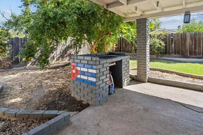 1820 Serena Avenue, Modesto, CA 95355 - Photo 31