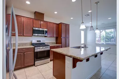 9666 Cabernet Court, Patterson, CA 95363 - Photo 11