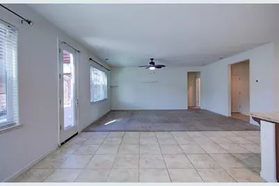 9666 Cabernet Court, Patterson, CA 95363 - Photo 19