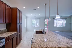 9666 Cabernet Ct, Patterson, CA 95363 - Photo 15