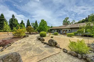 3175 Tiny Ln, Roseville, CA 95747 - Photo 5