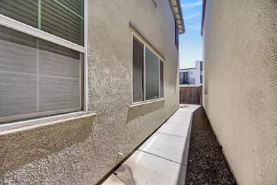 2505 Buzz Aldrin Way, Sacramento, CA 95834 - Photo 45