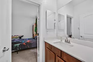 2505 Buzz Aldrin Way, Sacramento, CA 95834 - Photo 31