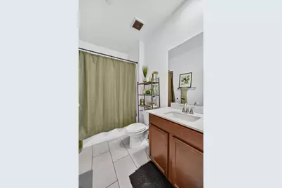 2505 Buzz Aldrin Way, Sacramento, CA 95834 - Photo 17