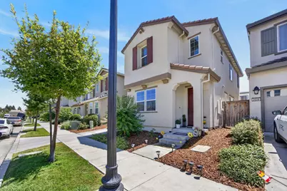 2505 Buzz Aldrin Way, Sacramento, CA 95834 - Photo 3