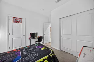 2505 Buzz Aldrin Way, Sacramento, CA 95834 - Photo 33