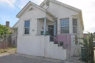 415 S Hunter St, Stockton, CA 95203 - Photo 1