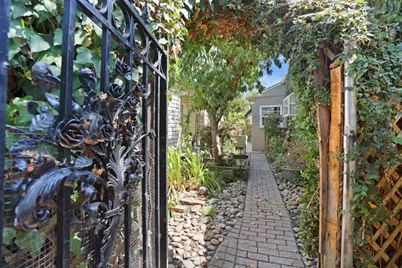 21 W Arcade Street, Stockton, CA 95204 - Photo 33