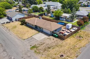 471 F St, Biggs, CA 95973 - Photo 25