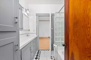 2022 28th St, Sacramento, CA 95818 - Photo 25