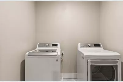 1661 Spring Street #444, Davis, CA 95616 - Photo 31