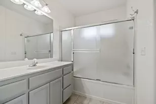 1650 Solaro Way, Manteca, CA 95336 - Photo 19