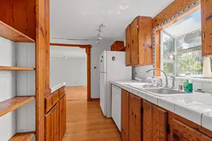 9942 Rio Vista Ct, Sacramento, CA 95837 - Photo 9