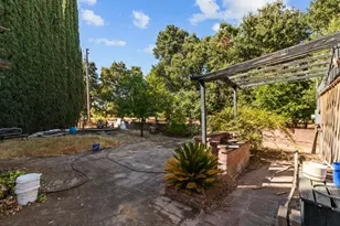 9942 Rio Vista Ct, Sacramento, CA 95837 - Photo 35