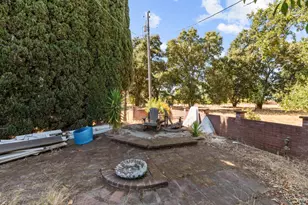 9942 Rio Vista Ct, Sacramento, CA 95837 - Photo 31