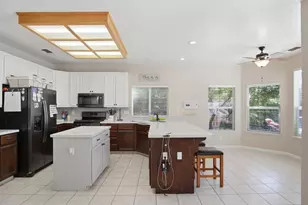 1900 Alex Way, Turlock, CA 95382 - Photo 11