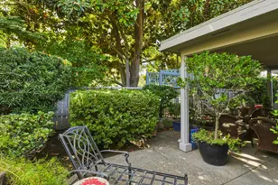 1018 Commons Dr, Sacramento, CA 95825 - Photo 27