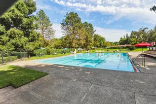 1018 Commons Dr, Sacramento, CA 95825 - Photo 39