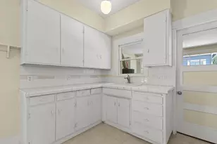 1911 20th St, Sacramento, CA 95811 - Photo 43