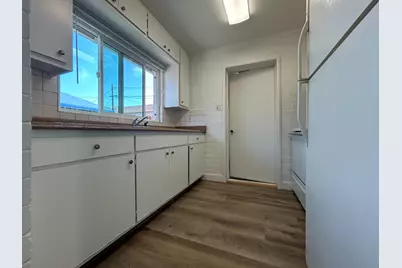 235 W Beverly Place, Tracy, CA 95376 - Photo 7