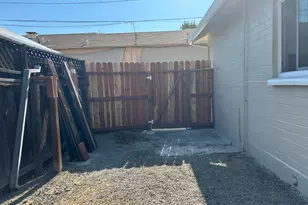 235 W Beverly Pl, Tracy, CA 95376 - Photo 11