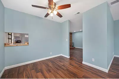 8709 Los Encantos Circle, Elk Grove, CA 95624 - Photo 5