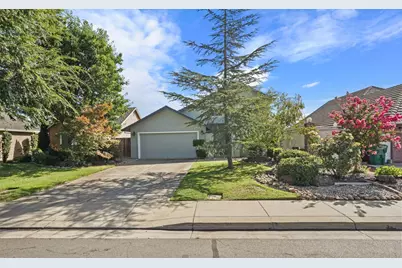 1714 S Mills Avenue, Lodi, CA 95242 - Photo 3