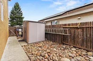 2339 Canary Dr, Rocklin, CA 95765 - Photo 73