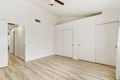 5112 Laguna Park Drive, Elk Grove, CA 95758 - Photo 35