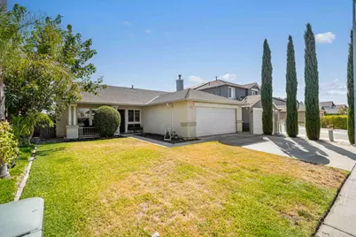 214 Shadywood Avenue, Lathrop, CA 95330 - Photo 3